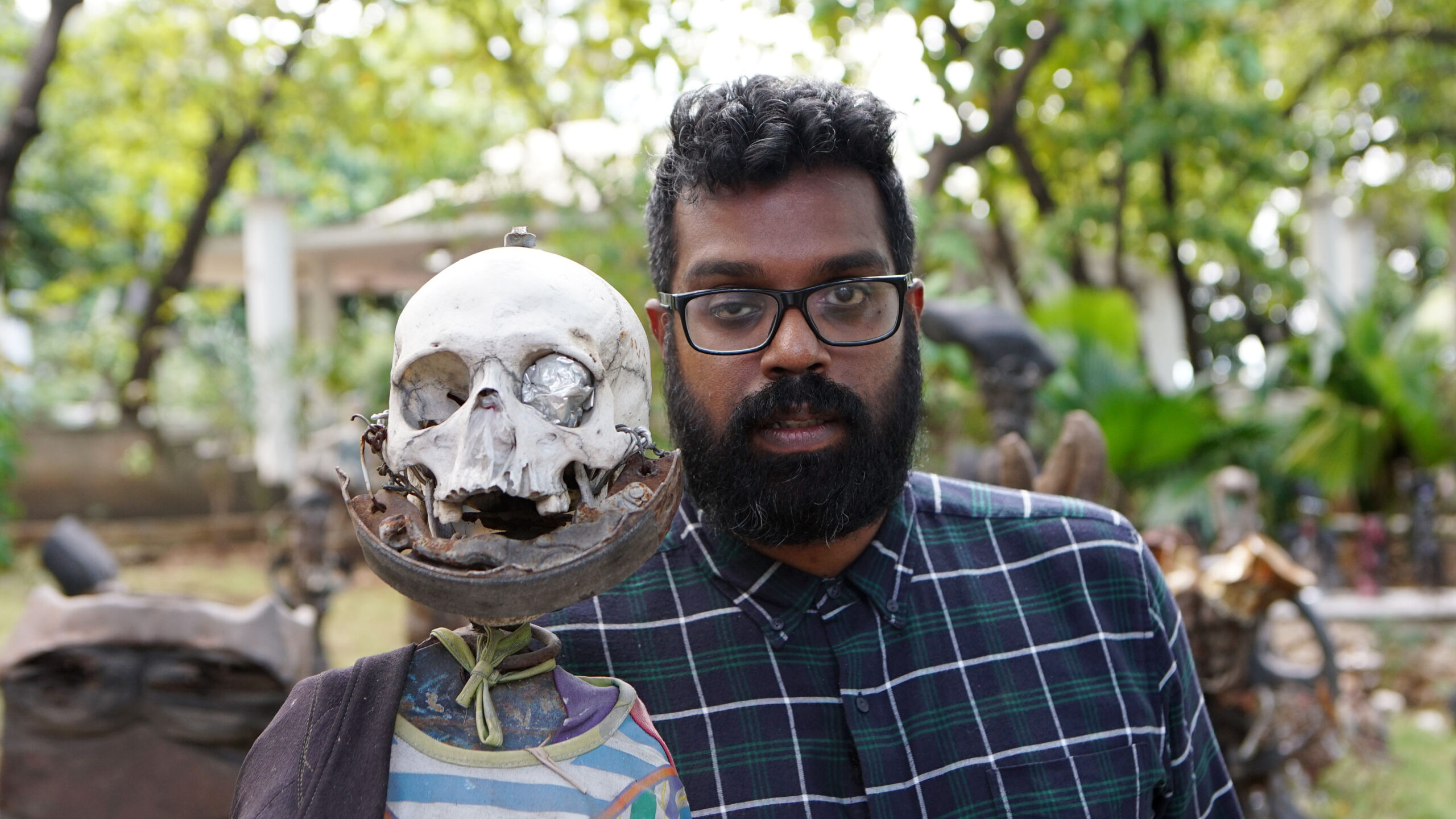 Las mejores series de viajes están en BBC Player Las desventuras de Romesh Ranganathan scaled