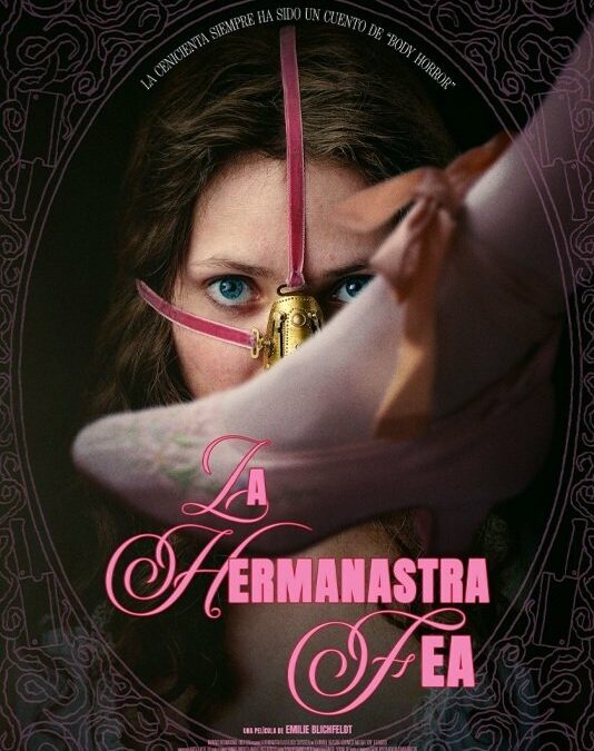 Critica «La hermanastra fea»