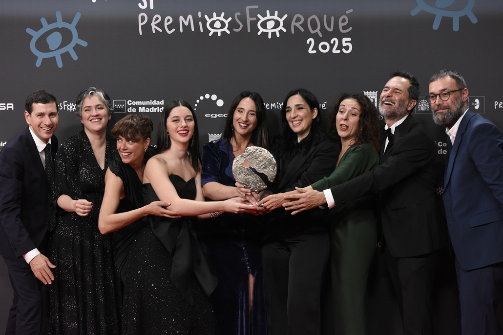 "Los domingos" triunfa en los Premios Forqué 2025 y se afianza como favorita a los Goya MEJOR LARGOMETRAJE DE FICCION LOS DOMINGOS