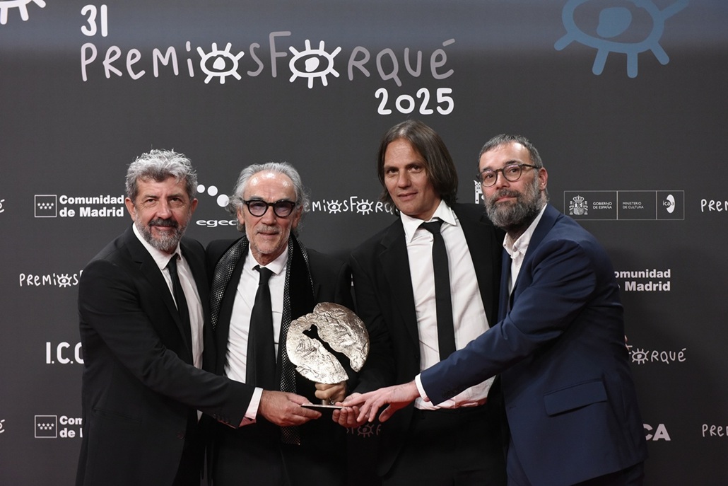 "Los domingos" triunfa en los Premios Forqué 2025 y se afianza como favorita a los Goya MEJOR SERIE DE FICCION ANATOMIA DE UN INSTANTE