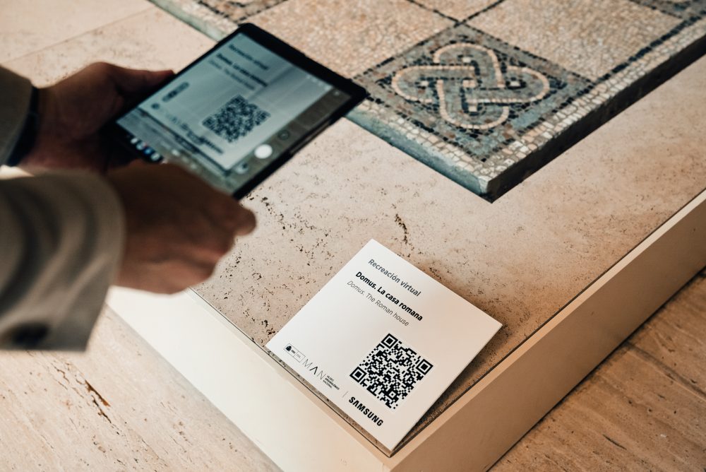 Samsung y el MAN renuevan su alianza para digitalizar el alma de nuestra cultura DSC6062 e1782731079342