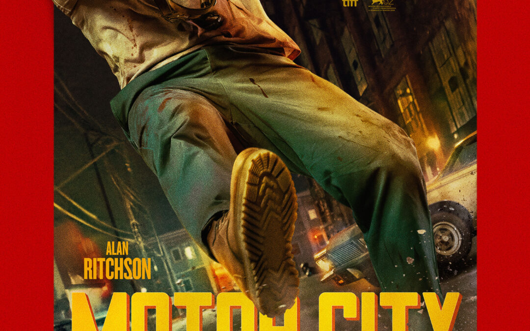 Critica "Motor City" poster oficial