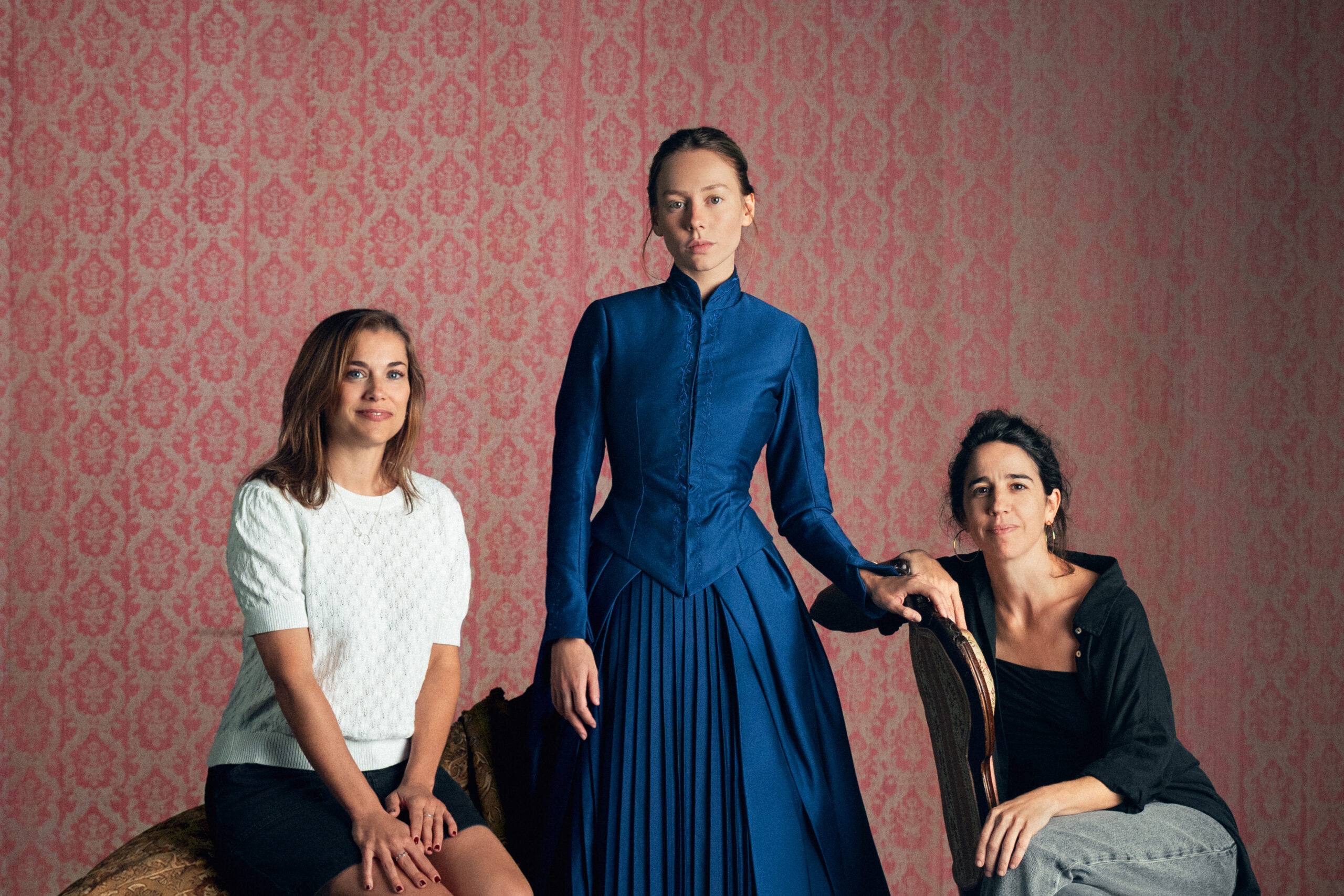 Netflix arranca el rodaje de una ambiciosa y contemporánea versión de La Regenta LA REGENTA PRENSA 07102026 carlaoset 114 E1 FULLRES scaled